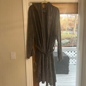 Hooded Gray Robe NWOT, Unisex, Small